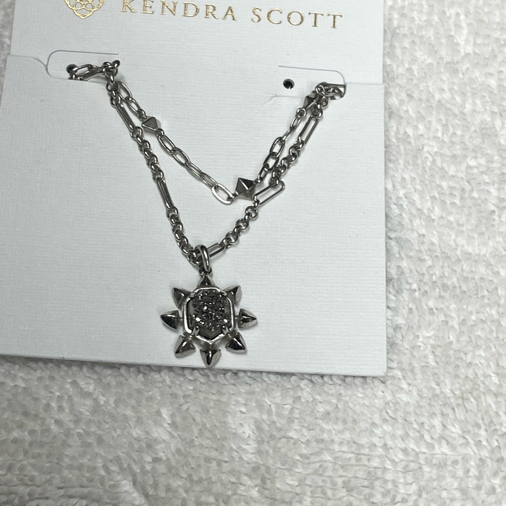 Kendra Scott Double strand silver sunburst with black drusy stone